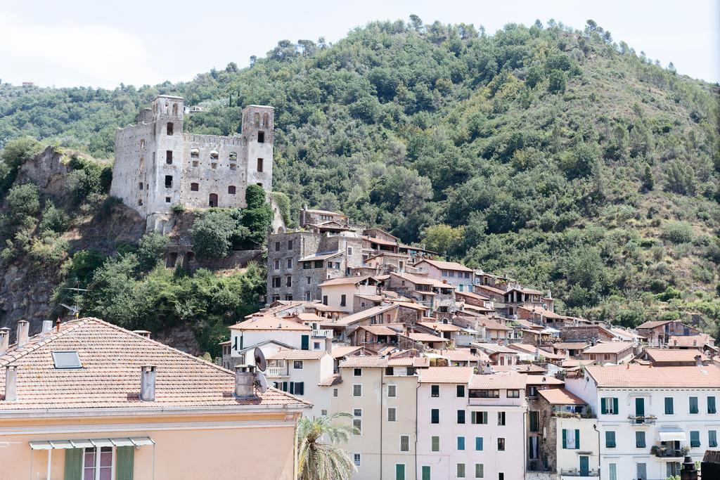 Dussaiga - Camera Delle Rose Dolceacqua Exterior photo